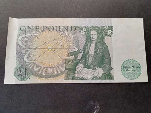One pound note Isaac Newton Bank of England
