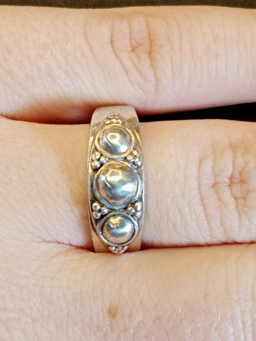 Sterling silver ring Antique ring Size P
