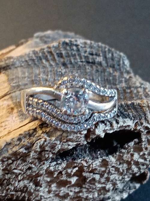 Sterling silver Size L