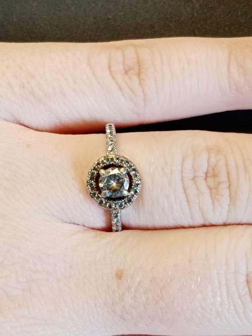 Sterling silver Size M.5