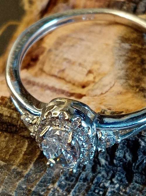 Sterling silver Size P