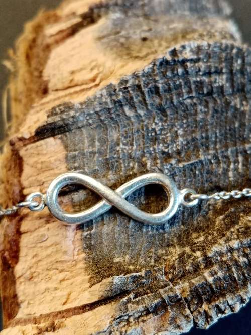 Sterling silver Eternity Bracelet 19cm