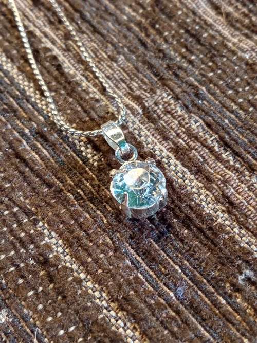 Sterling silver Necklace with pendant 48.5cm
