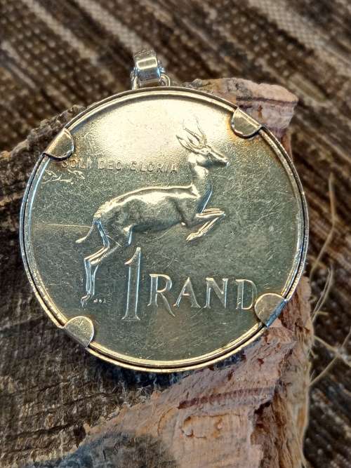 Extra long neck chain sterling silver with R1 coin pendant 90cm long