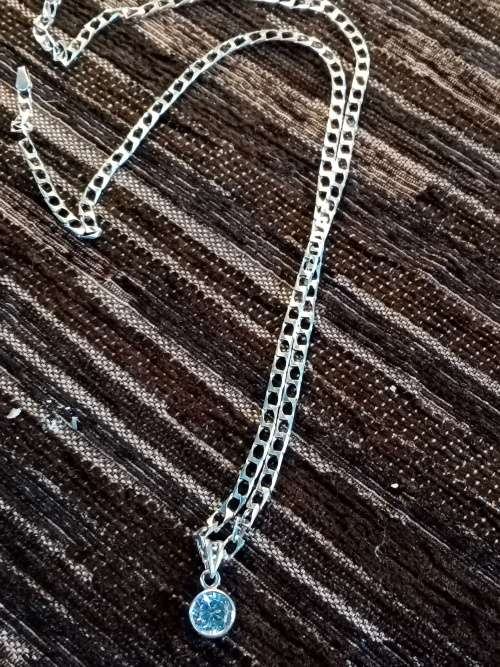 sterling silver neck chain pendant unknown stone 55cm long