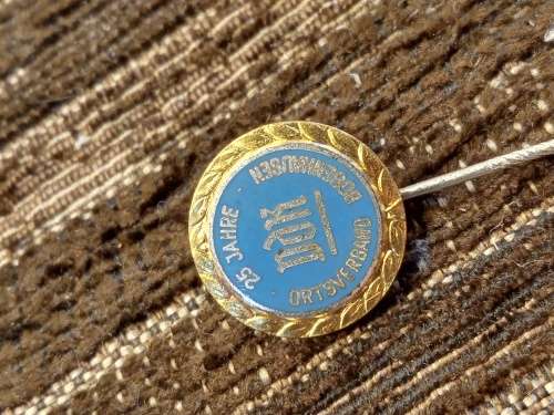 Pin