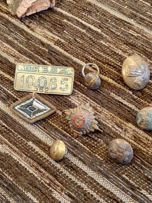 Buttons and name tag