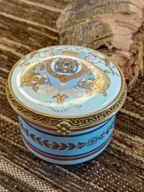 Ceramic H.M.Y Britannia 1953-2003 height 35mm diameter 40mm