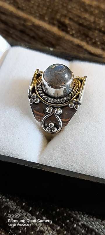 Sterling Silver ladies ring Size M No Box!