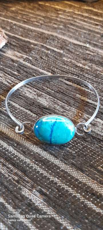 Antique sterling silver bracelet stunning big stone 18mm by 25mm 67mm diameter