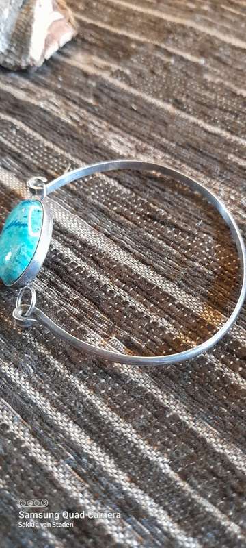 Antique sterling silver bracelet stunning big stone 18mm by 25mm 67mm diameter