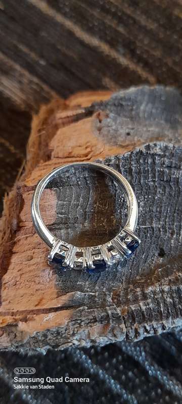 Sterling silver ladies ring Size M.5