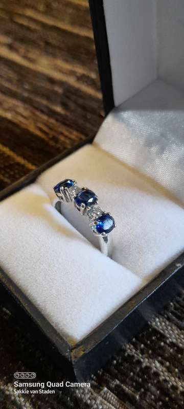 Sterling silver ladies ring Size M.5