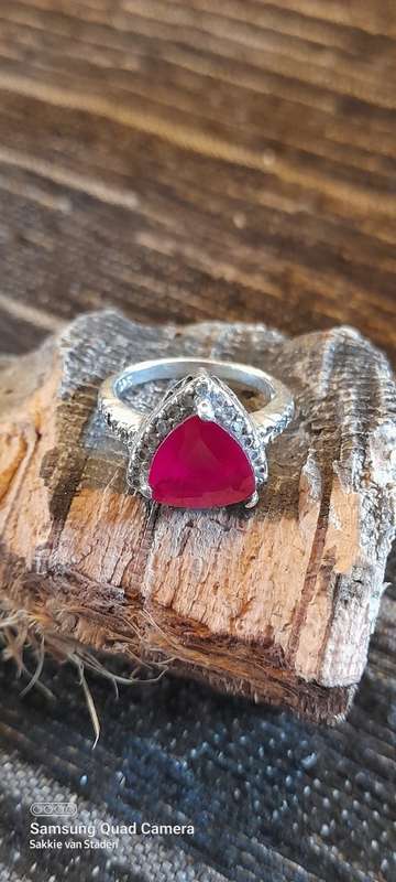 Sterling silver ladies ring with red Ruby Size M.5 No Box!