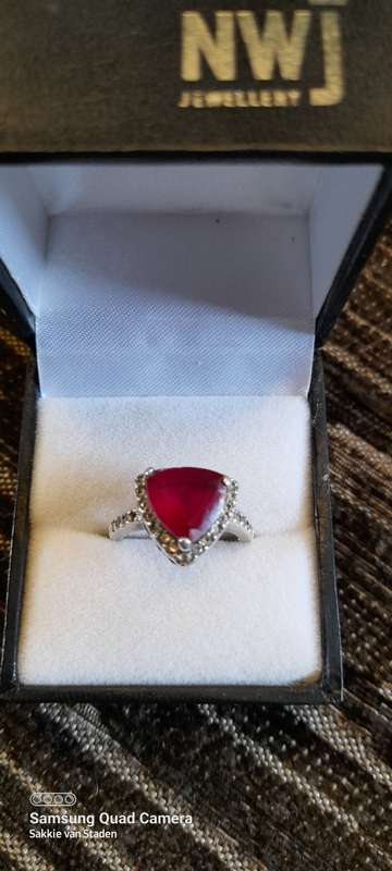 Sterling silver ladies ring with red Ruby Size M.5 No Box!