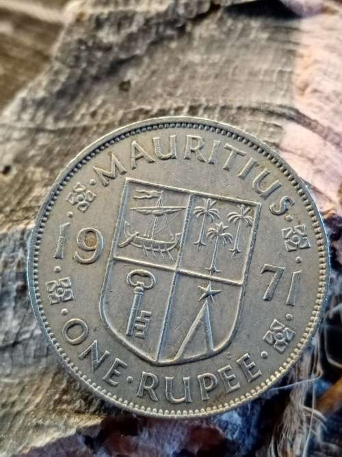 Maritius one rupee 1971