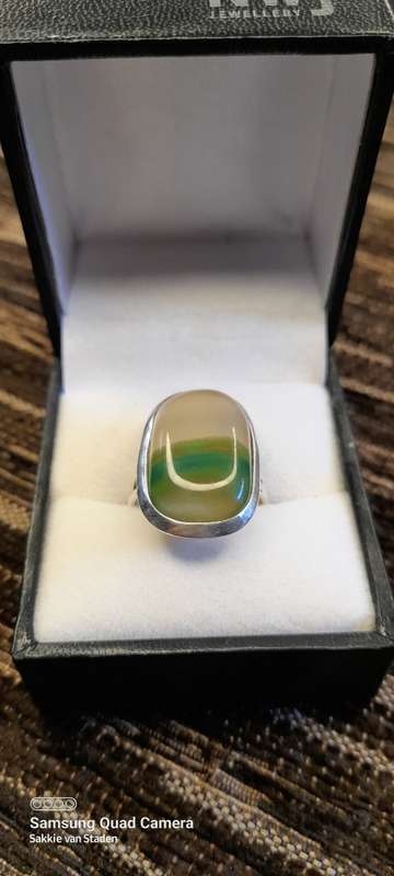 Sterling Silver ladies ring Size M.5 NO BOX!
