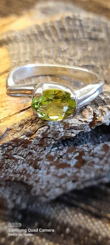 Sterling silver ladies ring Size L.5