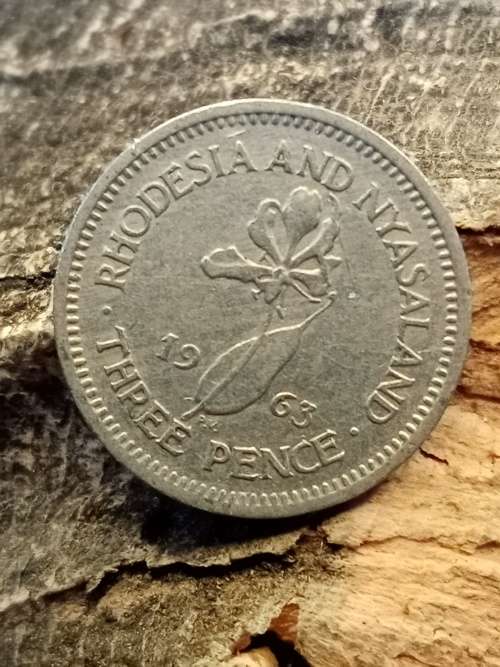 Rhodesia and Nyasaland 1963 Threepence