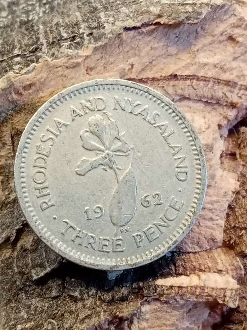 Rhodesia and Nyasaland 1962 Threepence