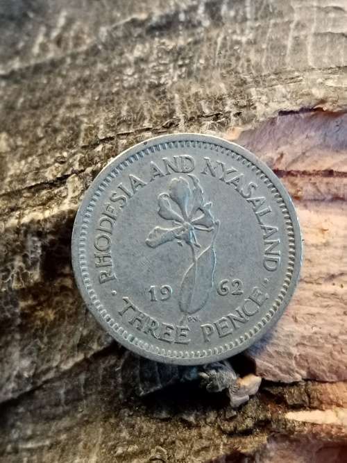 Rhodesia and Nyasaland 1962 Threepence