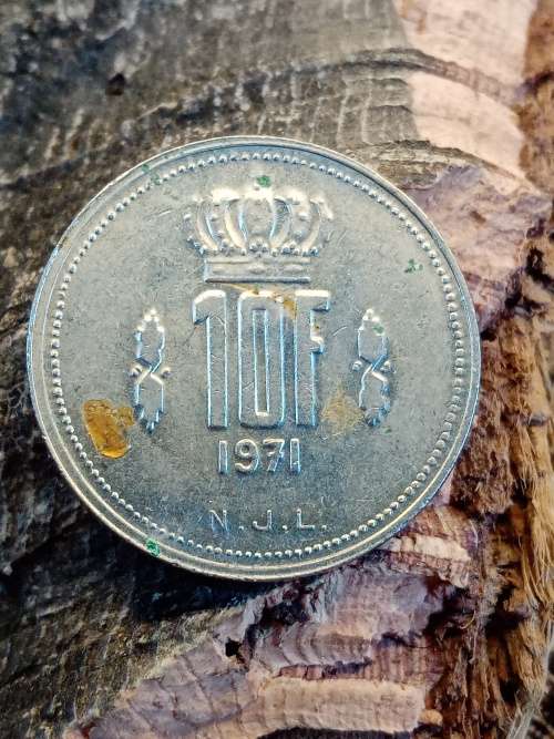 10 F 1971 coin