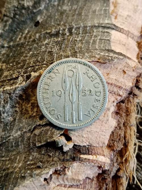 Southern Rhodesia threepence 1952