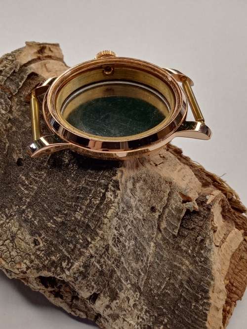 New old stock watch cases no crystal Size: 30mm ex crown
