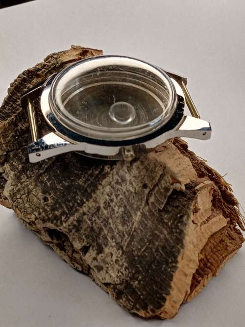 New old stock watch case crystal intact Size: 34mm ex crown