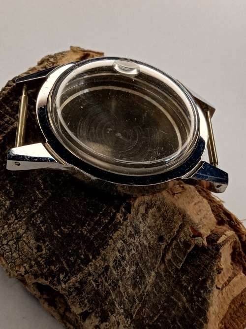 New old stock watch case crystal intact Size: 34mm ex crown