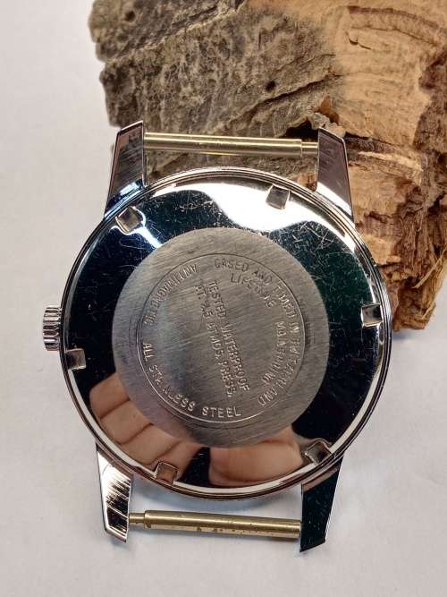 New old stock watch case crystal intact Size: 33mm ex crown