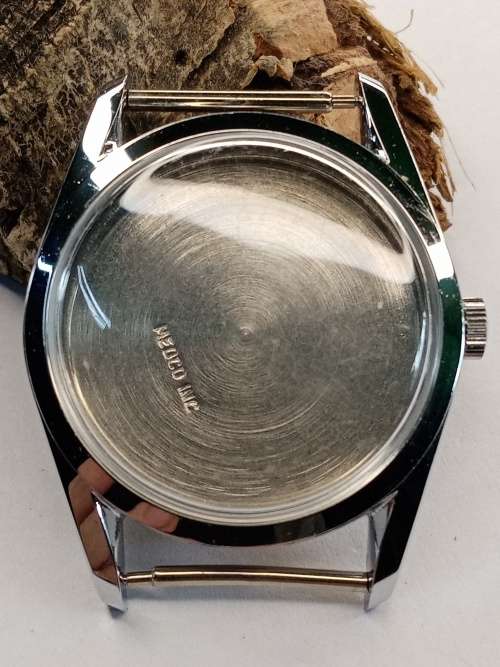 New old stock watch case crystal intact Size: 34mm ex crown