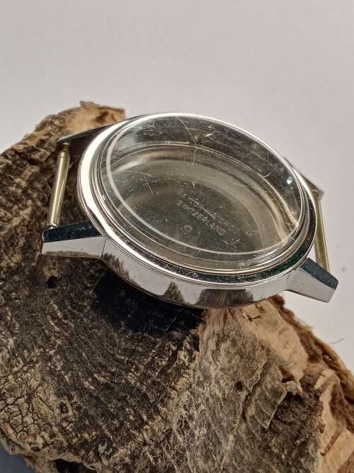New old stock watch case crystal intact Size: 33mm ex crown