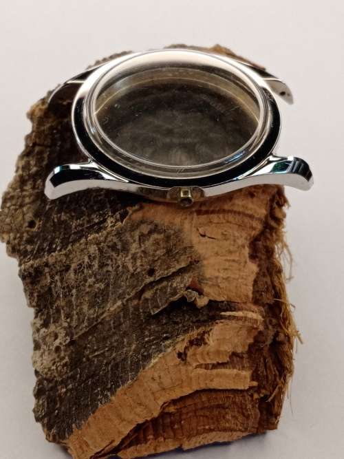 New old stock watch case crystal intact Size: 34mm ex crown