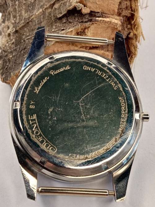 New old stock watch case crystal intact Size: 34mm ex crown