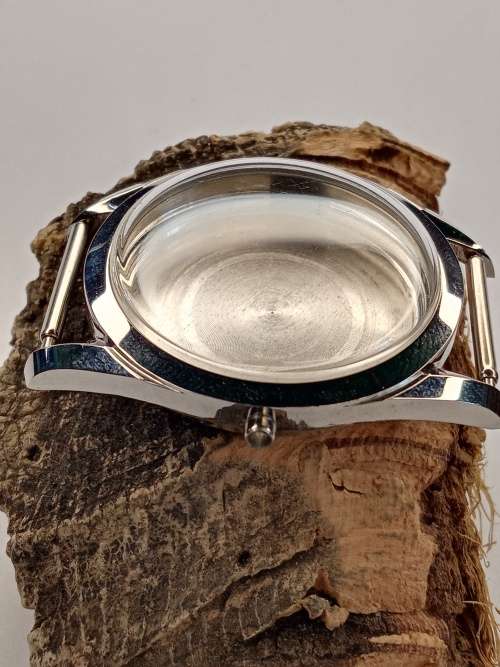 New old stock watch case crystal intact Size: 34mm ex crown