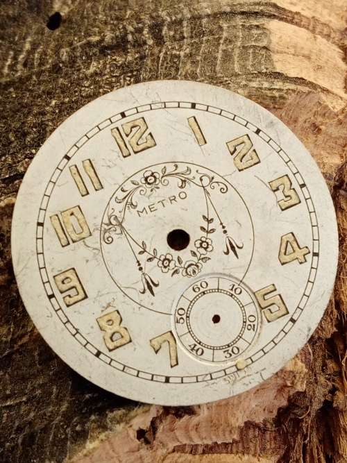 Metro New old stock watch dials 28mm