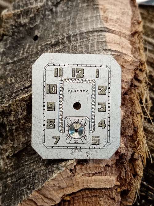 Bedford New old stock watch dials lenght: 26mm width: 22mm