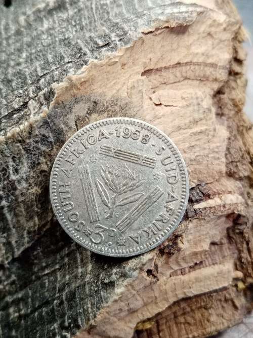 Threepence 1958