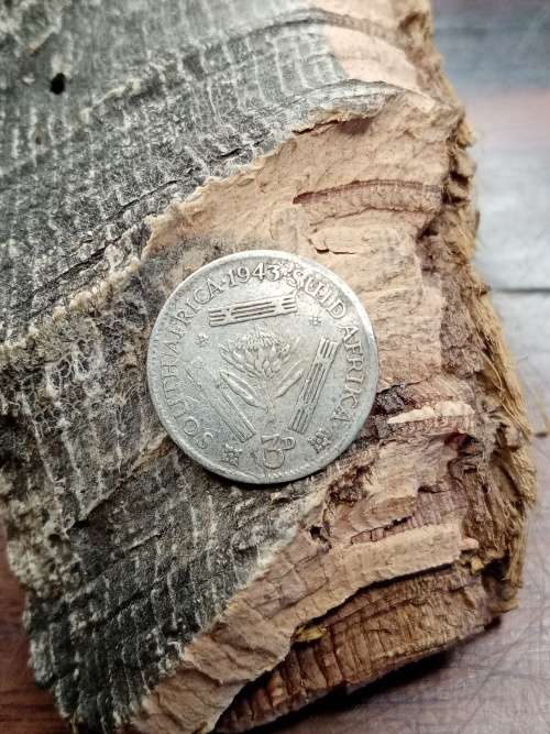 Threepence 1943