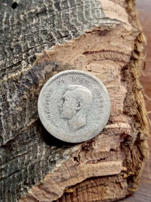 Threepence 1940