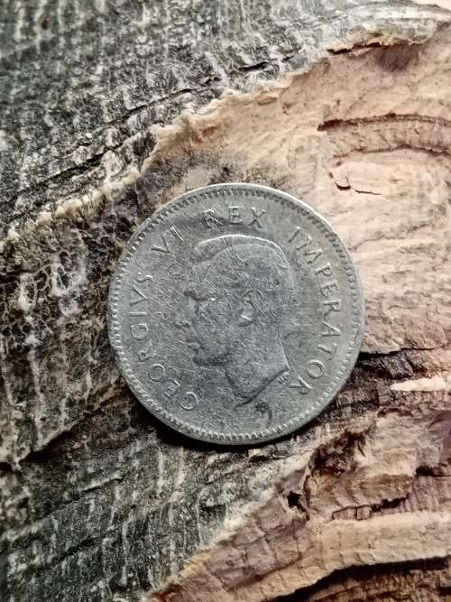 Threepence 1945