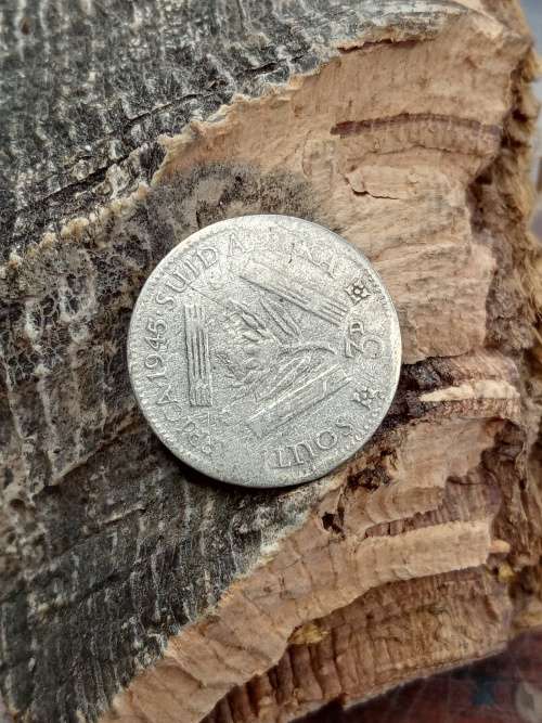 Threepence 1945