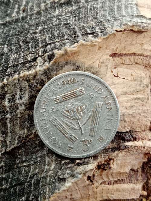 Threepence 1940
