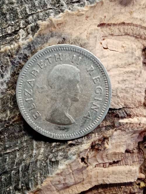 Threepence 1954