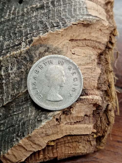 Threepence 1954