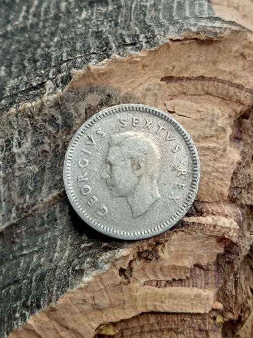 Threepence 1952