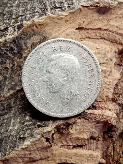 Threepence 1945