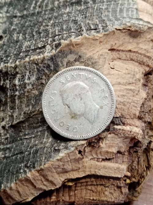 Threepence 1952