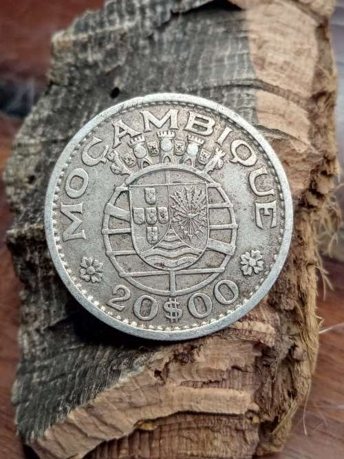 Public Portuguesa Mocambique 20$00 1955